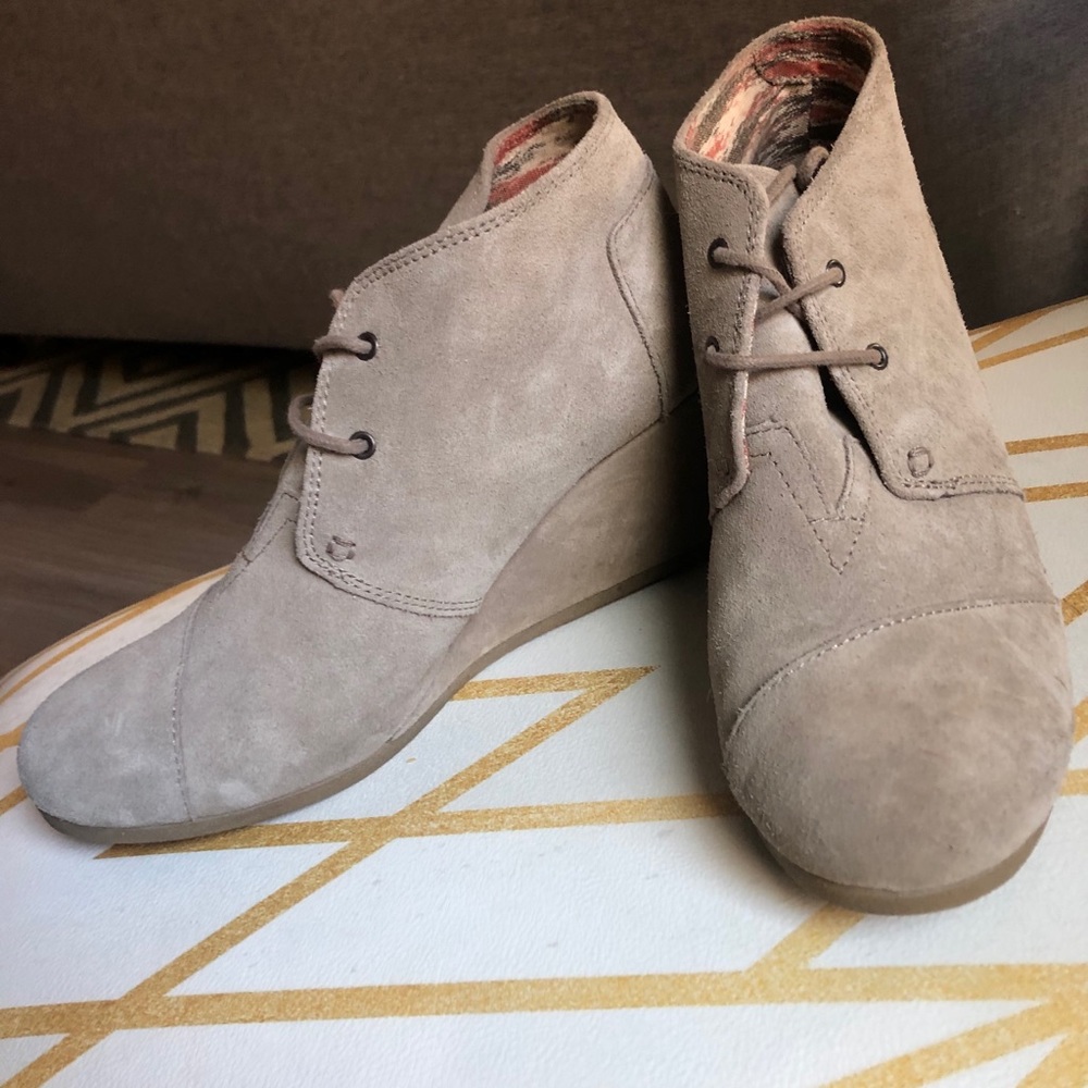 Toms wedge boogie size 11